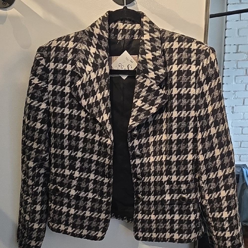 Votre Nom Black and White Houndstooth Blazer